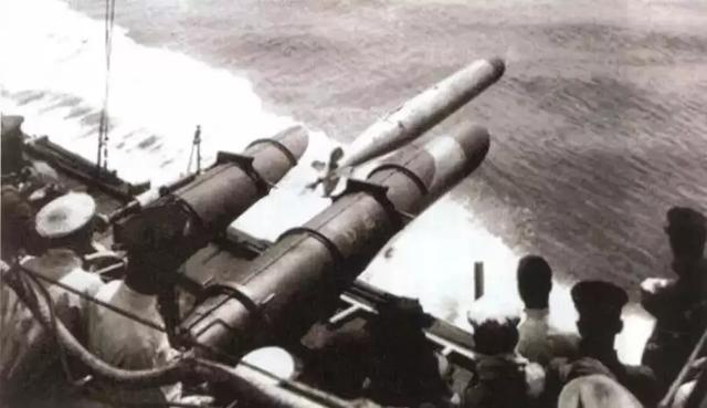 二战结束后日本赔给中国多少艘军舰?其中