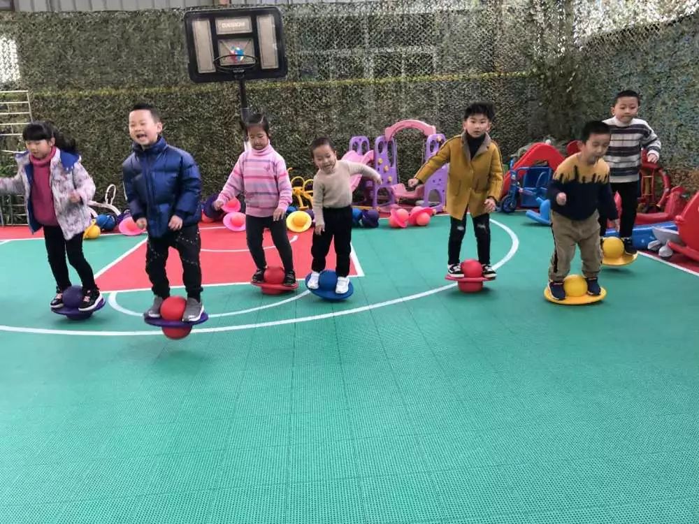 阳光运动记虹桥下仙垟幼儿园幼儿体能测试活动