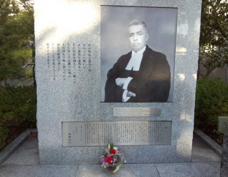 实拍臭名昭著的靖国神社：供奉甲级战犯照片，一样东西令人愤怒