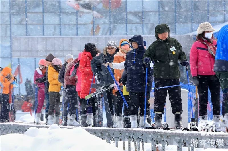 辽宁冰雪游|金峰滑雪场_铁岭