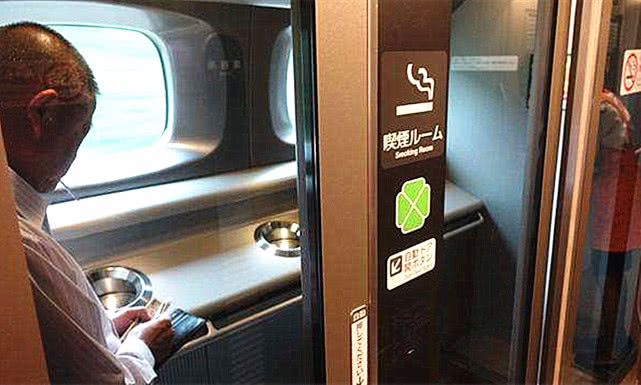 在坐高铁过程中为何日本高铁可以抽烟中国高铁却被禁止呢