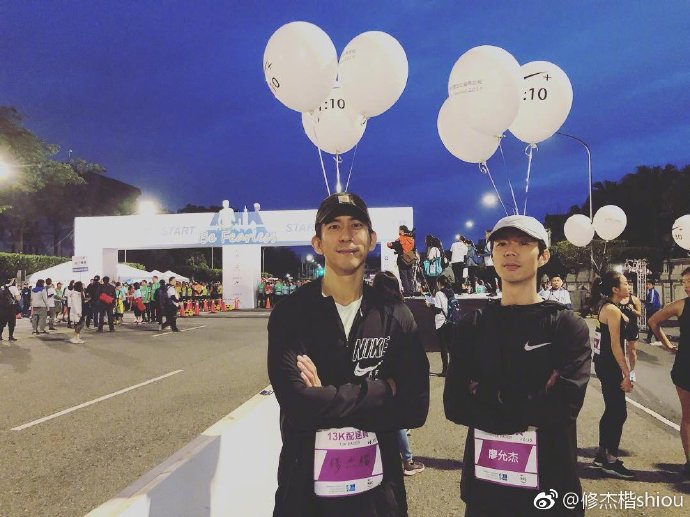 修傑楷稱讚11歲孩子，希望有機會還要和他一起參與下一場馬拉松 娛樂 第1張