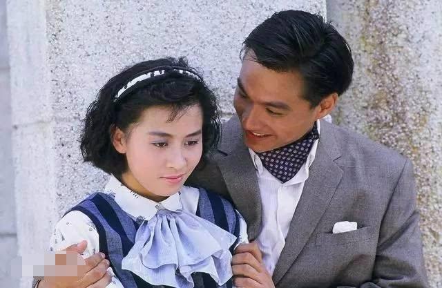 靳東的初戀演過《十八歲的天空》，而吳尊和他直接把初戀娶回家！ 娛樂 第10張