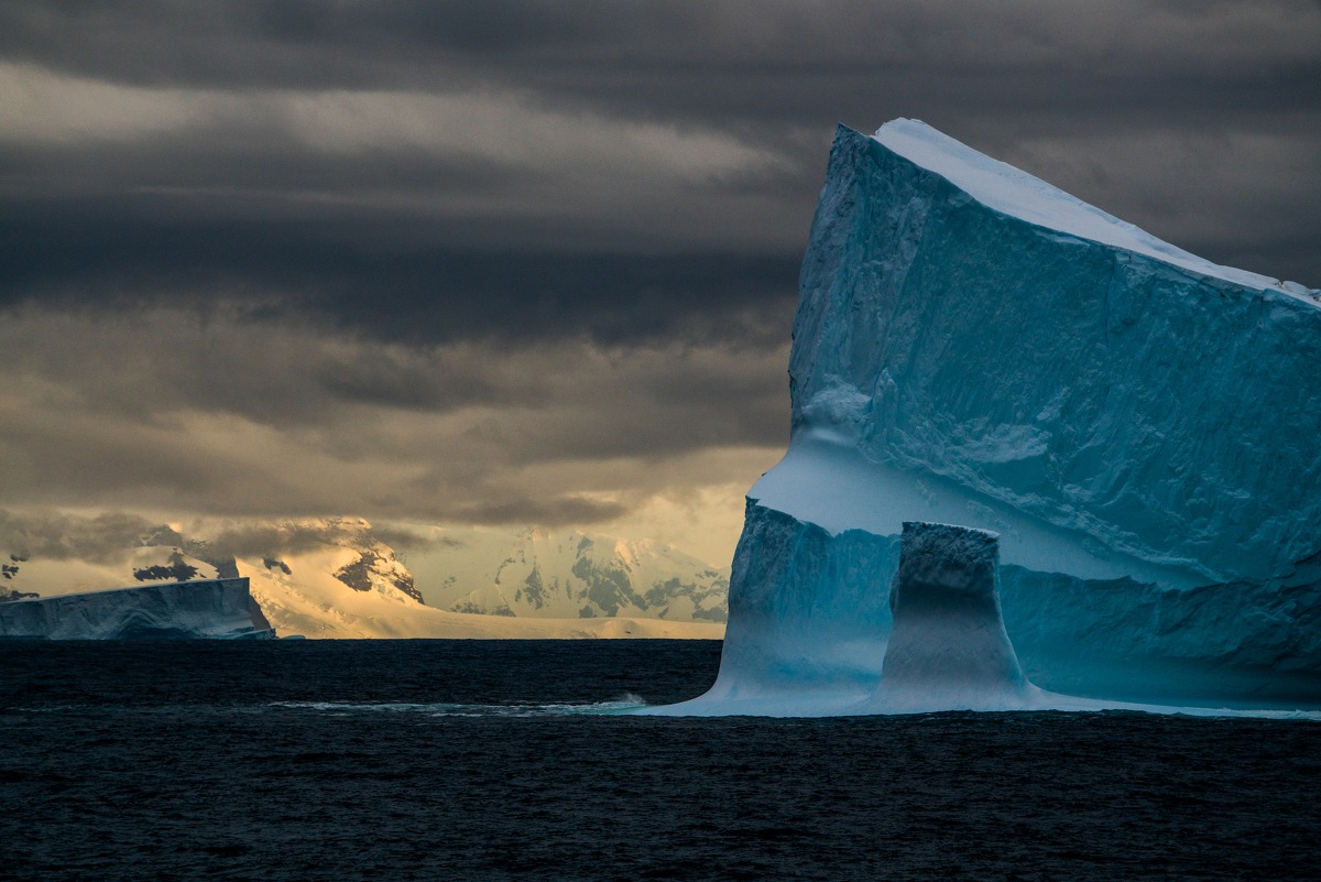 地球上最神秘的两个地方，南极北极有何不同？人类又有什么发现？_大陆_气温_人们