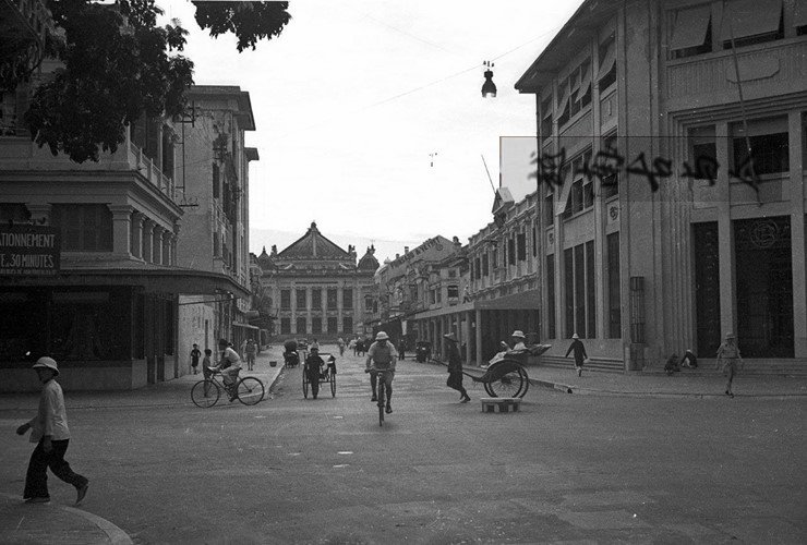 1940年河内老照片：按法国标准建设城市，企图超越上海成远东巴黎