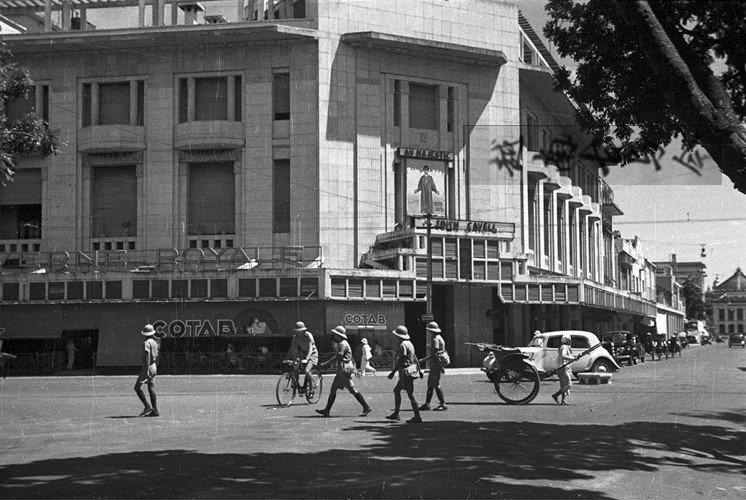 1940年河内老照片：按法国标准建设城市，企图超越上海成远东巴黎