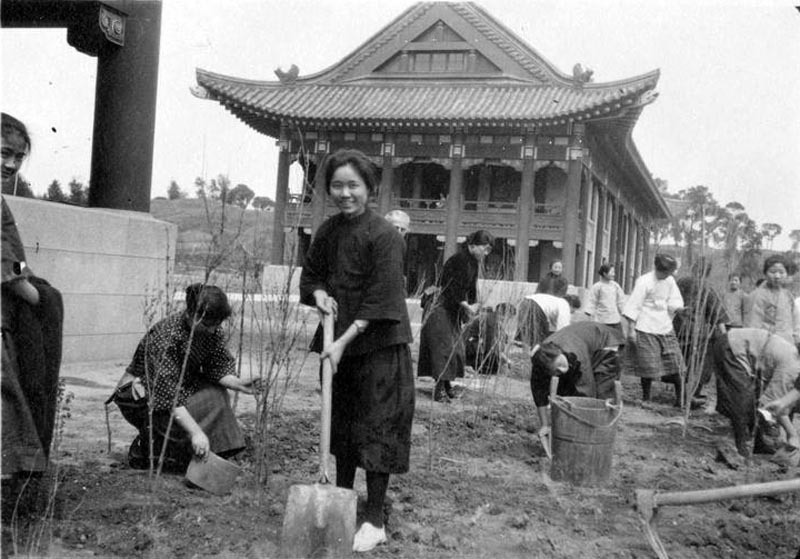 中国第一所女子大学什么样？