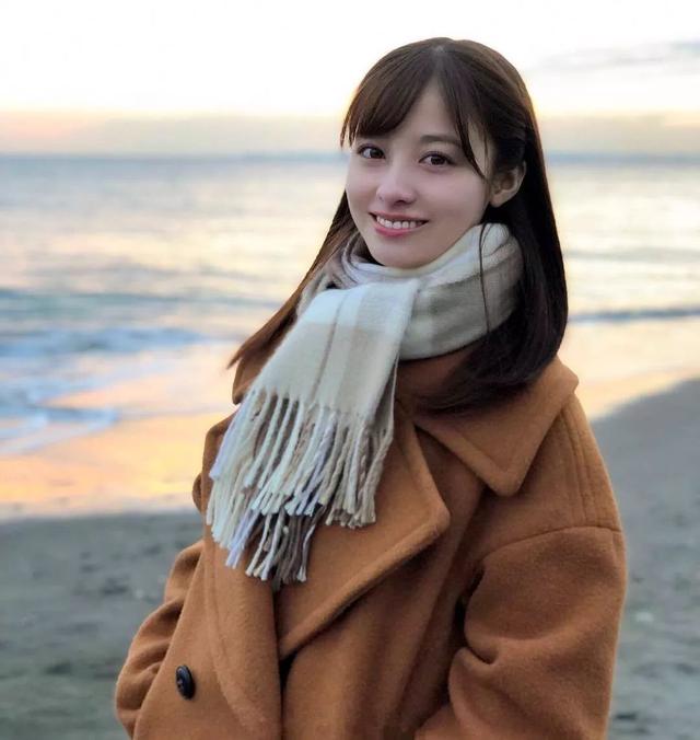 桥本环奈,广濑铃……这些霓虹国刚刚成人的美少女居然还是隐藏的时尚