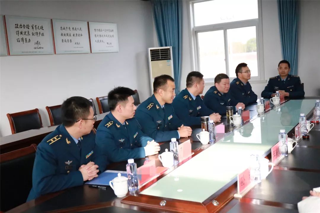【党建】肖塘小学与上海空军预备役某团司令部举行双拥共建签约仪式