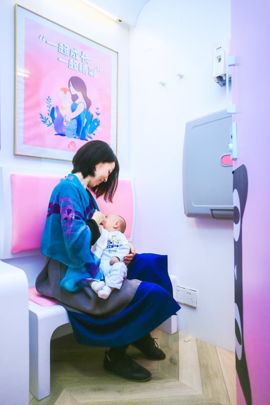 天猫智能母婴室获年度公益大奖，开进北京杭州长沙等妇幼医院-科记汇