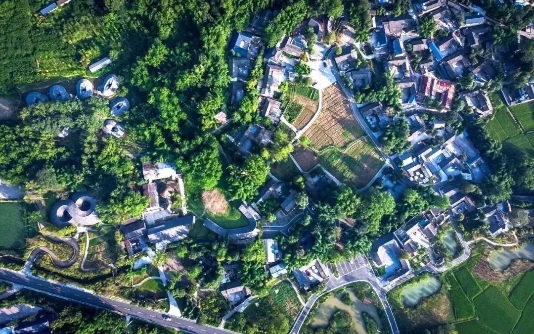 乡:尔苏,木雅文化 巴中市平昌县龙岗镇:翻山铰子 巴中市南江县杨坝镇