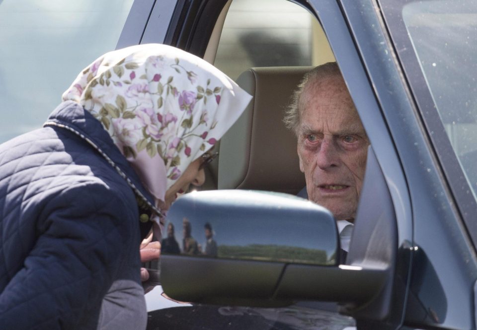97歲的菲利普親王出車禍，人雖沒事，但自己開車這點樂子要保不住了 新聞 第15張