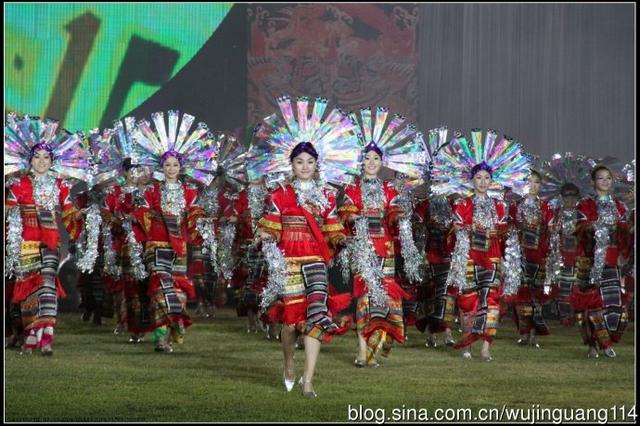 在海南黎族和苗族哪个人口多_海南黎族苗族自治州