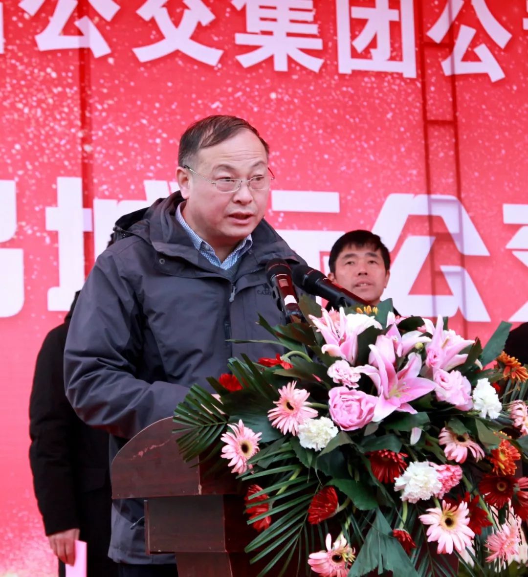 人大常委会副主任黄智勇,丰城市副市长付建鸣,丰城市政协副主席徐思锦