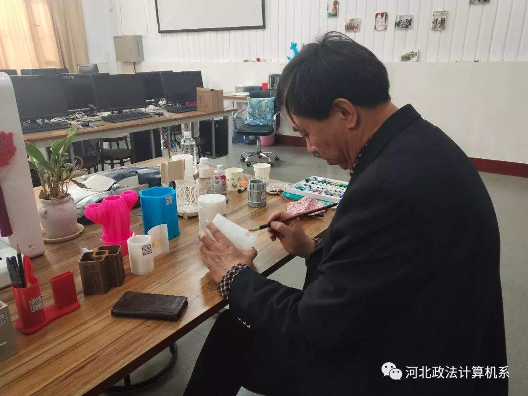 扶教科技扶教小分队(灵刃科技支持 参赛项目)负责人:顾文宇项目内容