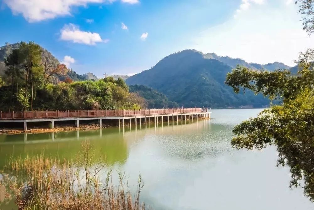 揭牌!龙门湖国家水利风景区:全力打造德化全域旅游新名片