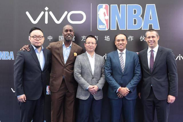 蔡徐坤成為首位NBA新春賀歲形象大使，網友：vivo是最大贏家 科技 第4張