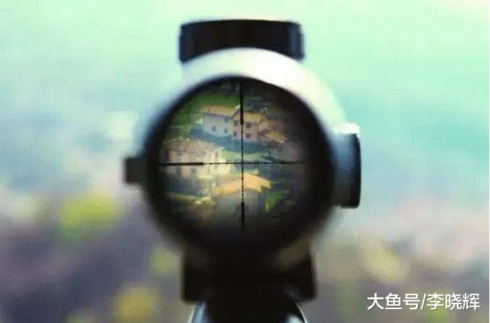 狙击枪真实瞄准镜里的世界是这样的, 根本就不是电影中那样看的非常