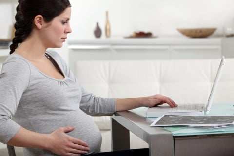 怀男宝宝时,胎儿的心率每分钟跳多少次?_监护