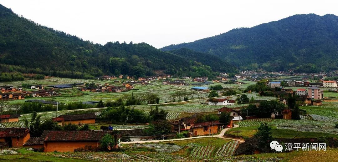 列入"中国传统村落名录,是"国家特色景观旅游名村,漳平市首届最美