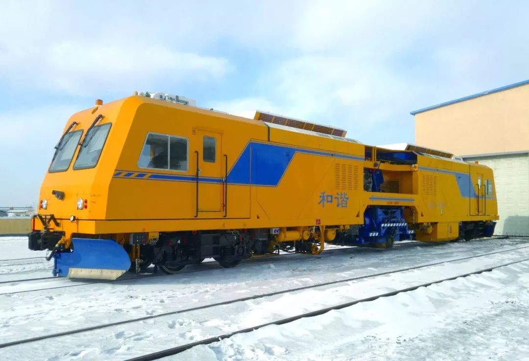 gcx-1000用于清扫线路轨道表面积雪,保证铁路列车尤其是高速列车正常