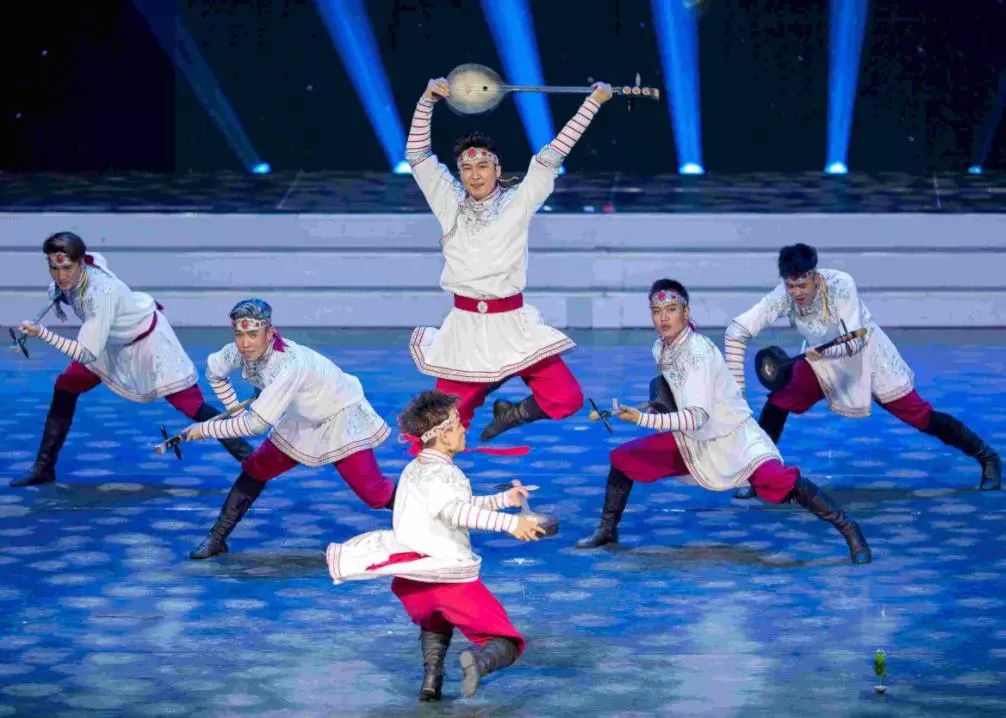 【蒙古舞蹈】厉害了 能歌善舞的蒙古族!美翻了.