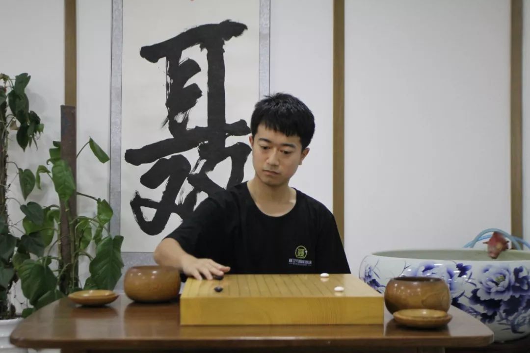 冠军的摇篮聂卫平围棋道场冲段精英训练营2019新学期招生简章