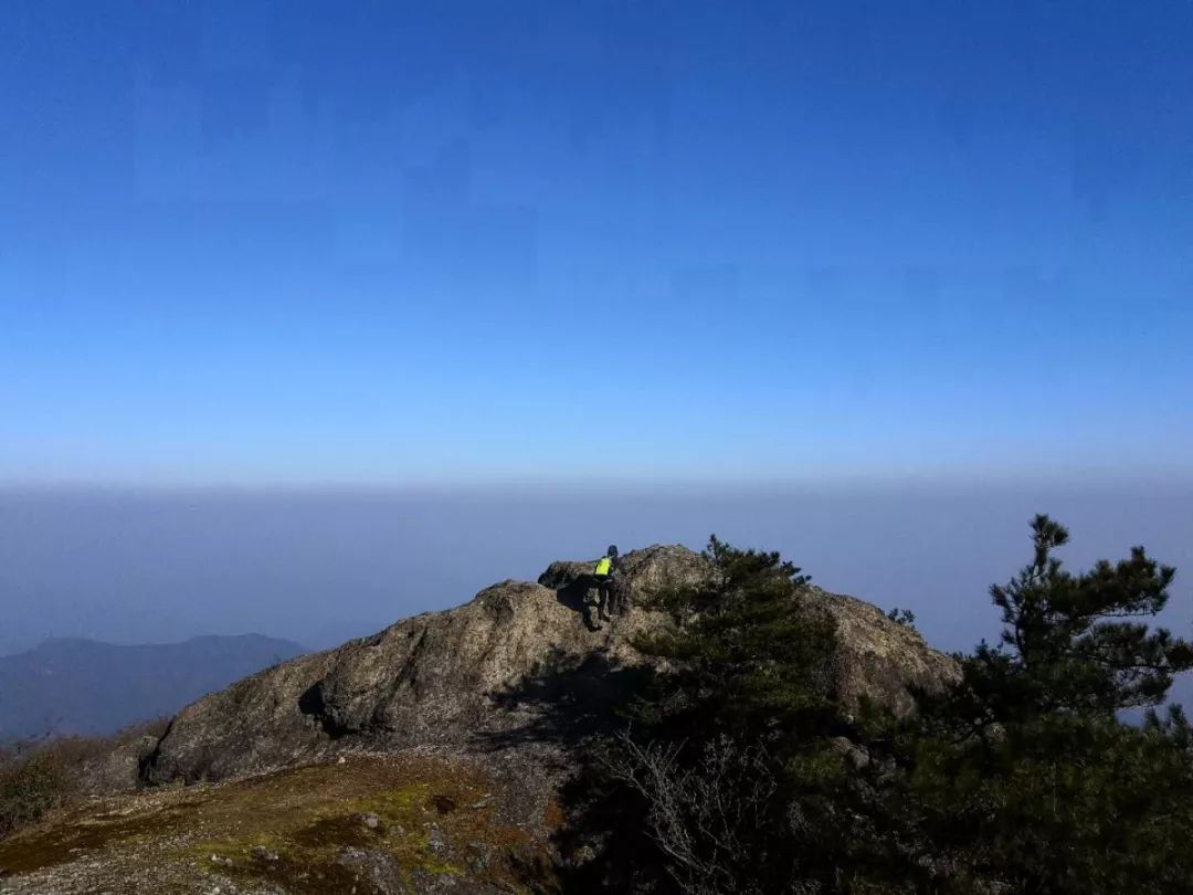 【无虐不欢·大雷山】1月26日轻装穿越临海脊背大雷山,冲顶浙东南第二