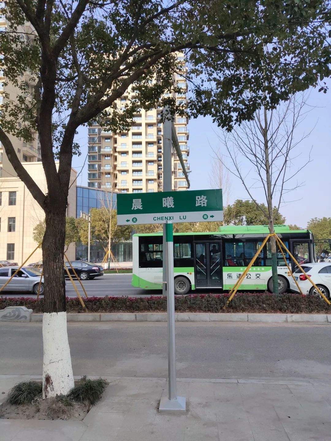 乐清人你发现了吗全市159条道路路牌更新了