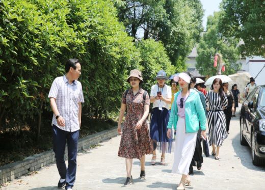 宜昌市妇联副主席龚曼丽调研枝江村级"妇女之家"建设新年寄语看遍山河