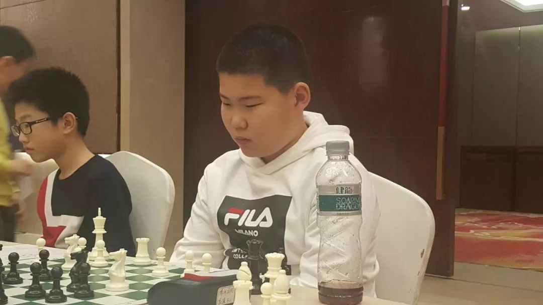 哈尔滨市博弈国际象棋俱乐部大师学员再添新成员