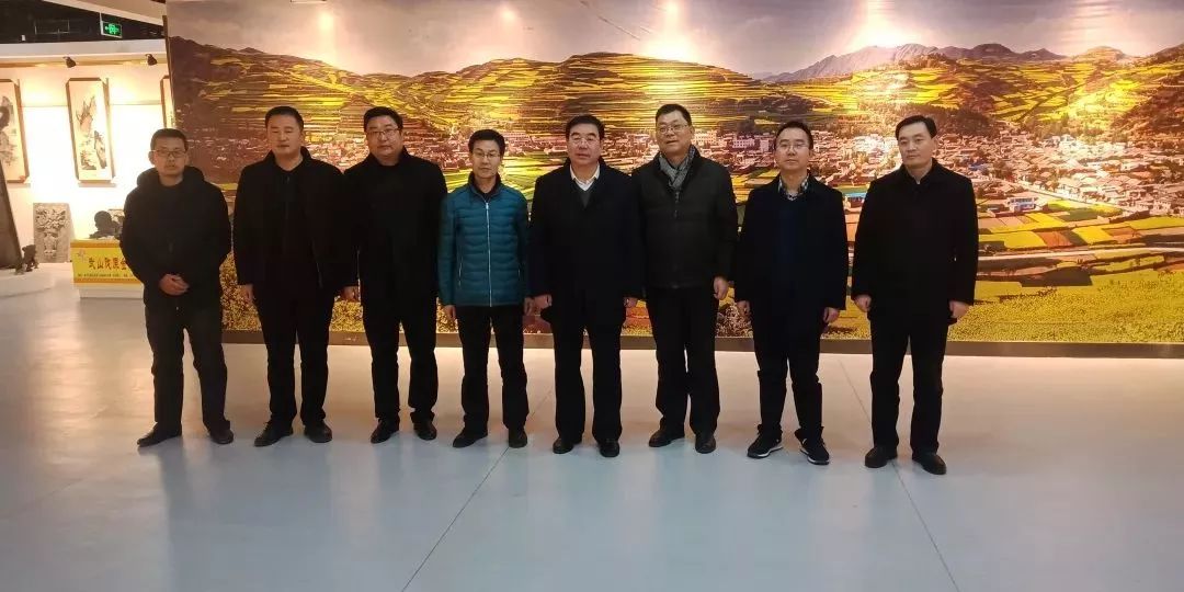 天水师范学院党委副书记师平安一行来武山县博物馆考察实习基地建设