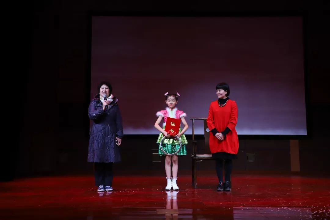 福满京城春贺神州2019年昌平区魔术迎春会盛况