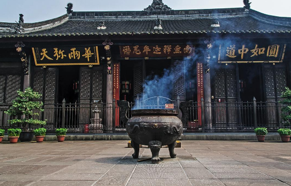 原創
            中國最靈驗的4座寺廟齊聚在四川：其中一座極少人知，兩座免門票 旅遊 第4張