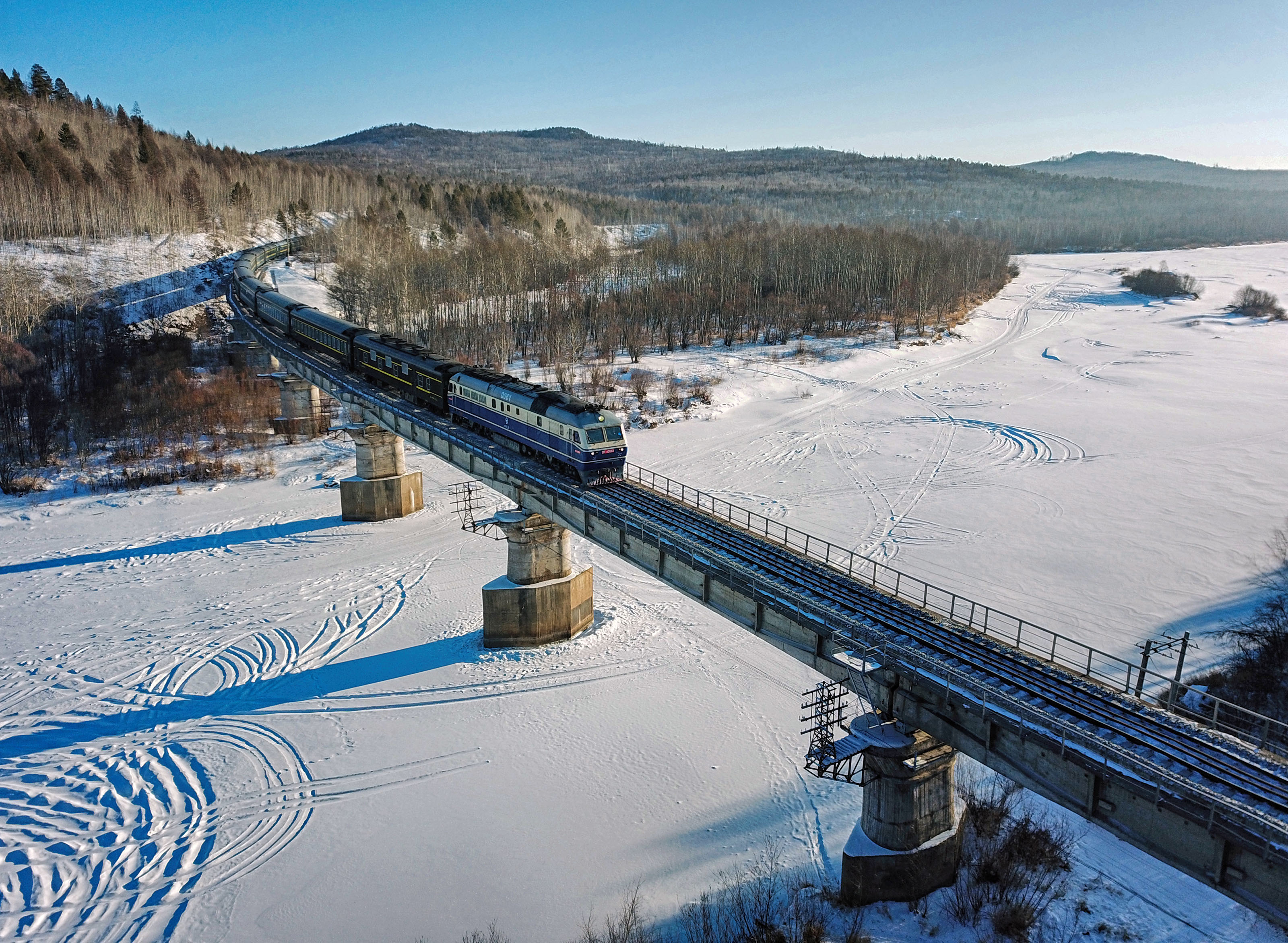 雪国列车——东北"绿皮车"的温暖旅途