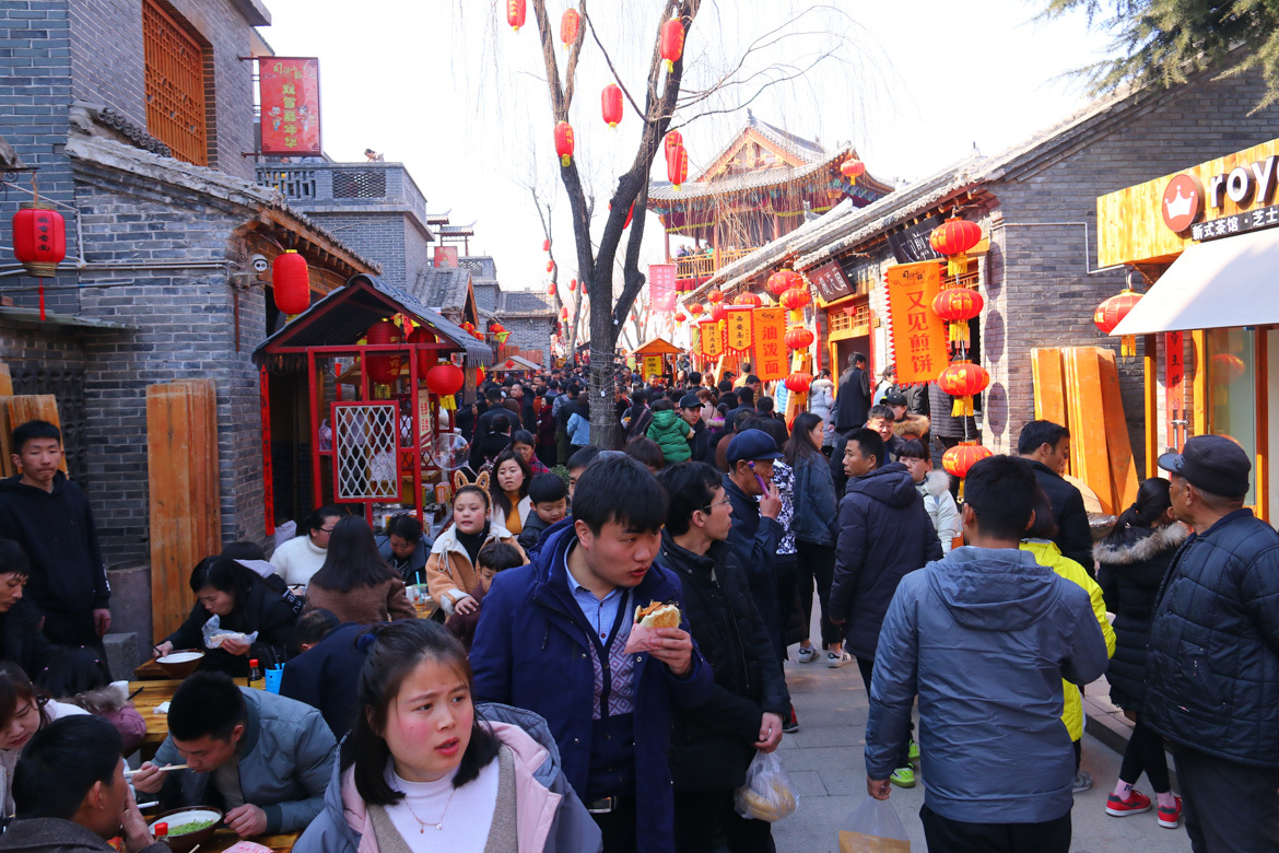 山西發現寶藏景區，打鐵花滑雪場大劇院動物園什麼都有，入園竟免費 旅遊 第5張