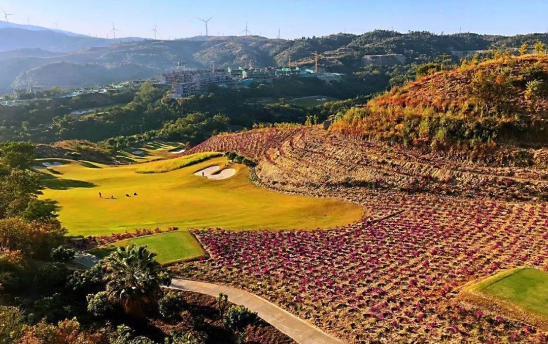 攀枝花红格健康小镇依托红格得天独厚的自然和生态优势,将打造成集