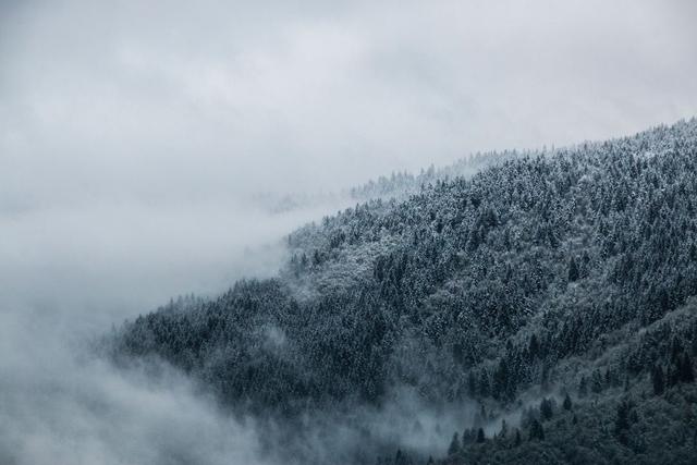 鮮少國人知道的歐洲小國，物價超低景色絕美，還能說走就走！ 旅遊 第27張