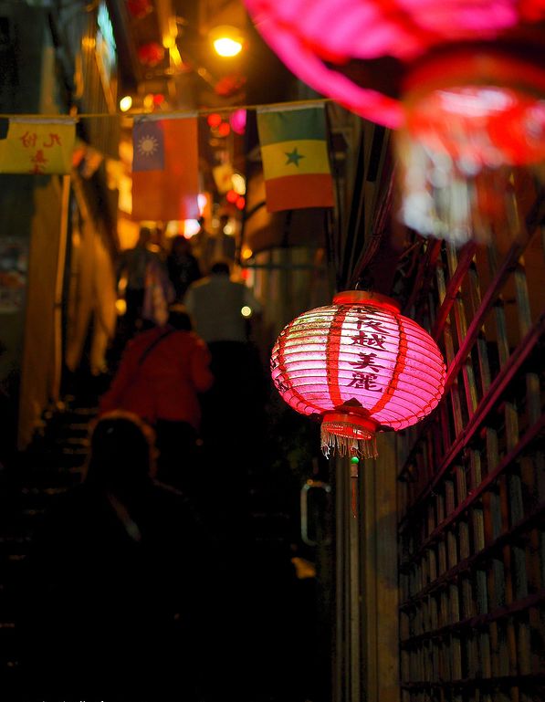 台灣九份豎崎路夜景，見證走過的風華年代 旅遊 第28張