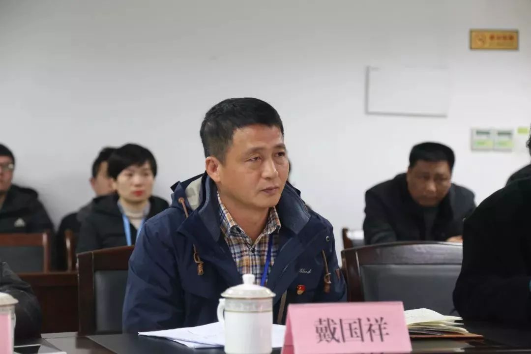 邵国龙局长走访调研市公共体育场馆管理中心,市全民健身指导中心