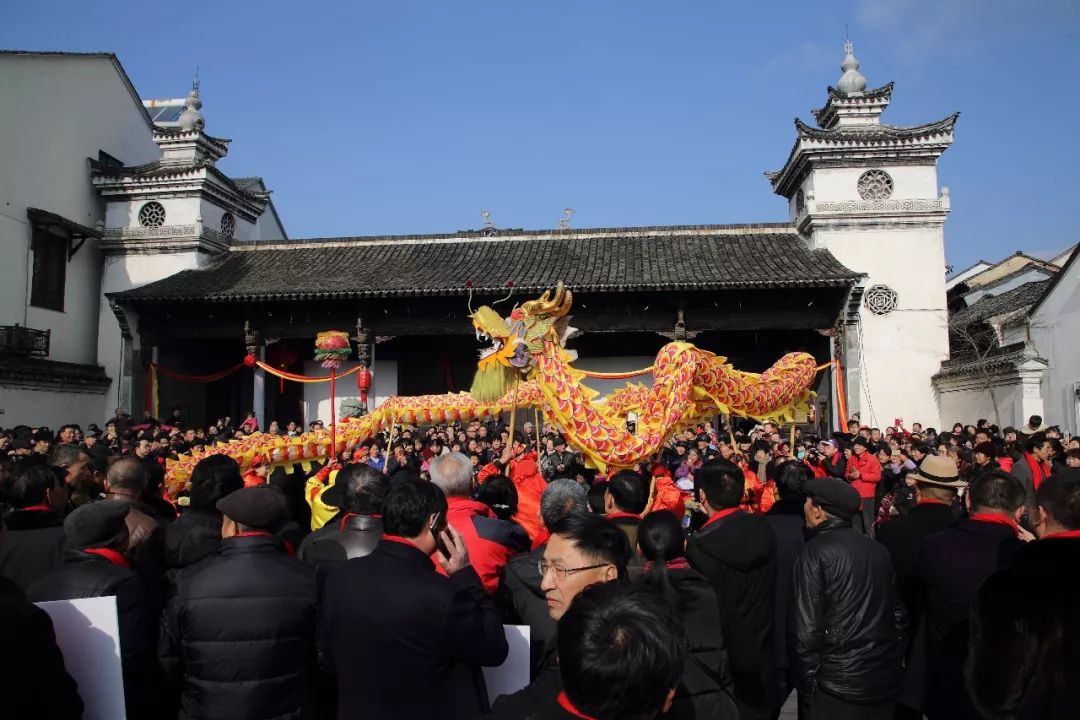 绍兴诸暨年俗文化节这个古镇人山人海年味满满