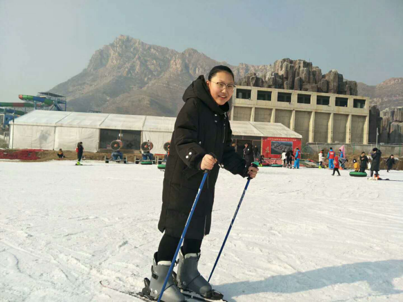 亲子游学社携手石家庄乐乐托管孩子们畅玩保定曲阳悠乐谷滑雪场