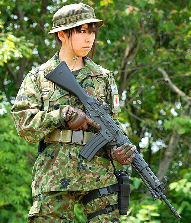 军事丨日本89步枪士兵反应,经常出现卡壳,想打时候打不了!