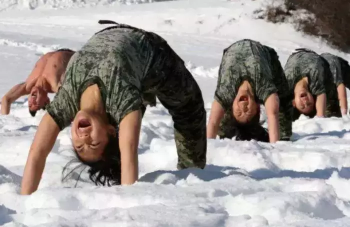 中国最美女兵,零下40度,雪地站岗,训练,让男人动容!