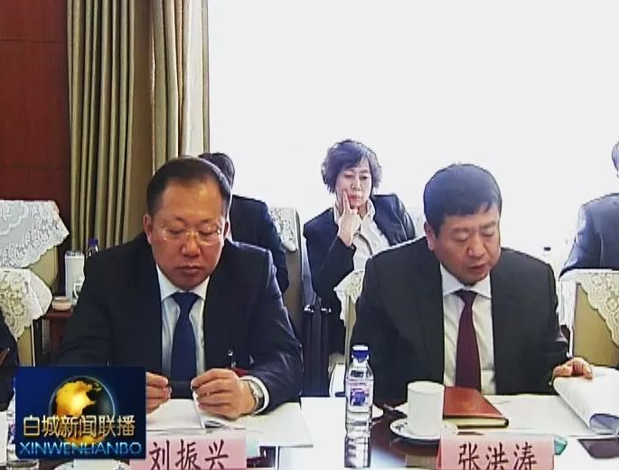 仇国栋,柳祥代表说,政府工作报告是加快吉林高质量发展的指导性文件.