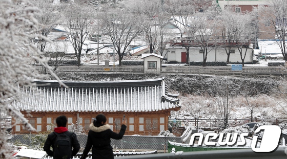 【組圖】全北韓屋村飄雪 浪漫與古色共存 未分類 第10張