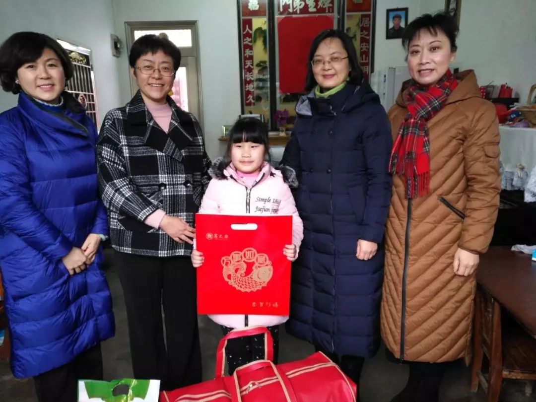 副主席张翔在芜湖慰问贫困女童高雨洁