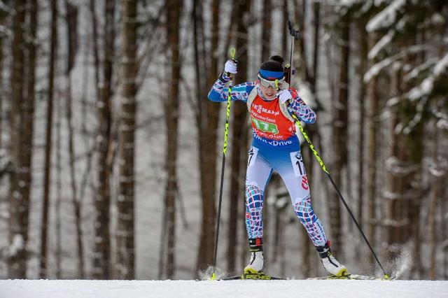 曾获得2016年第十三届全国冬季运动会冬季两项女子15公里第二名,2016