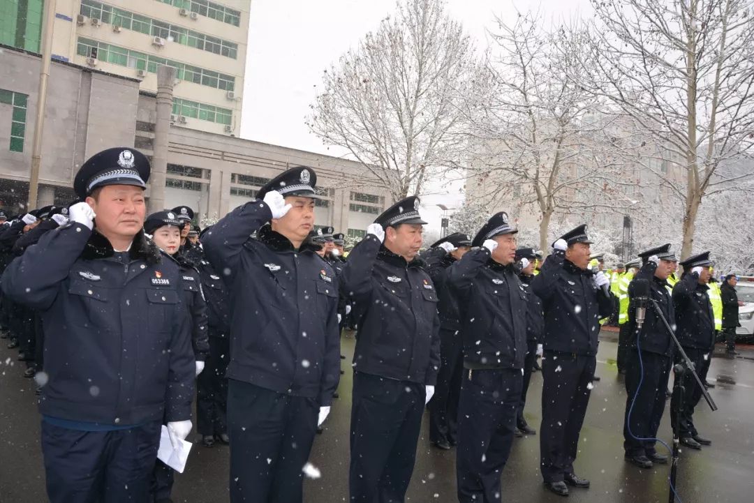 渑池县公安局启动六个报警服务点全面护航佳节安全