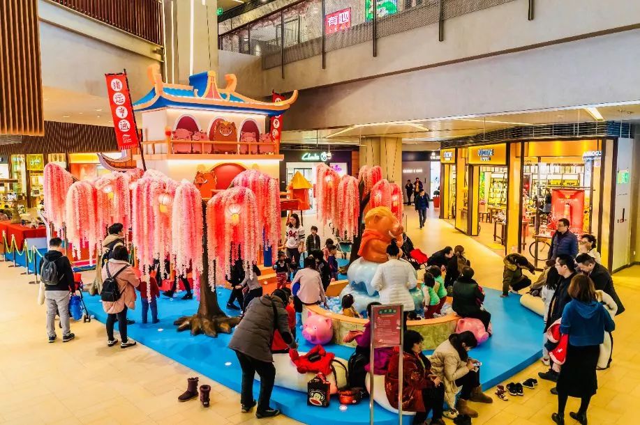 展览 集市 美陈,全上海的商场都开启过大年模式